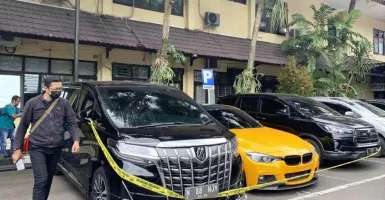 Crazy Rich Surabaya Wahyu Kenzo Ditangkap, 3 Mobil Mewah Disita