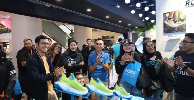 Nyaman untuk Pelari, HOKA Rilis Sepatu Berteknologi Pelat Serat Karbon