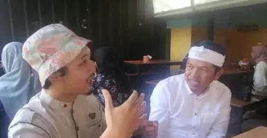 Guru Honorer Dipecat Setelah Kritik Ridwan Kamil Ditawari Jadi Fotografer Dedi Mulyadi