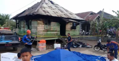 Rumah Panggung di Aceh Tamiang Terbakar Akibat Ledakan Tabung Gas