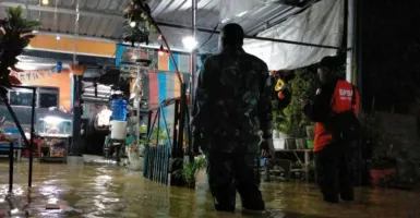 Bencana Banjir Terjang Kota Pamekasan Madura Akibat Hujan Lebat