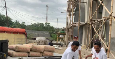 Tebar Kebaikan, KST Dukung Ganjar Bantu Renovasi Masjid di Bogor