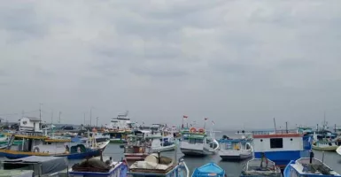Cuaca Ekstrem di Kupang, Nelayan Pilih Amankan Kapal