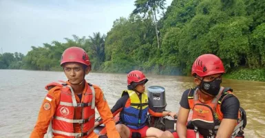 SAR Gabungan Cari Korban Hanyut di Sungai Ogan Komering Ulu Sumsel