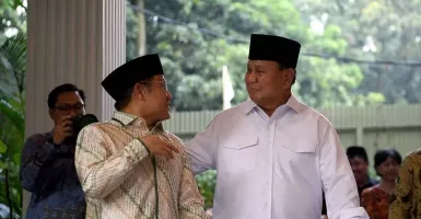 Pilpres 2024: Prabowo Subianto Anggap Ganjar Pranowo dan Anies Bukan Lawan