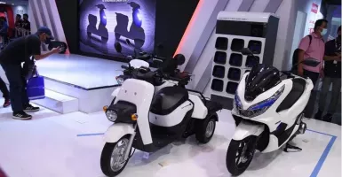 Honda Kembangkan Motor Listrik 700 cc