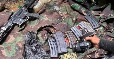 13 Senjata Api dan 710 Butir Amunisi Disita dari Anggota KKB di Papua