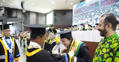 Momen Spesial, 3 Lulusan Universitas Lambung Mangkurat Raih IPK Sempurna