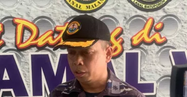 Kronologis 2 Bus TNI AL Terobos Perlintasan Kereta Api di Malang
