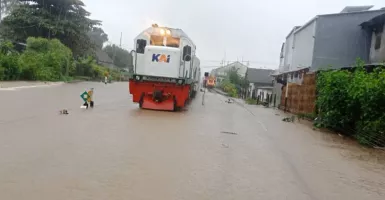 Banjir di Jawa Timur Sempat Ganggu Perjalanan Kereta Api Sritanjung