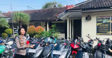 2 Polisi Ditabrak Pengendara Motor saat Gelar Razia di Bali