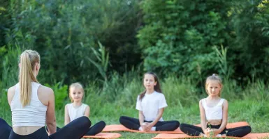 Tips Memilih Gerakan Yoga untuk Anak, Manfaatnya Tak Bisa Disepelekan