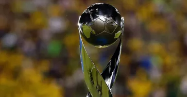 Tiba di Surabaya, Trofi Piala Dunia U-17 Ditaruh di Tempat Ikonik