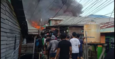 Lebih dari 50 Rumah Ludes Akibat Kebakaran di Tarakan Kalimantan Utara