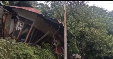 2 Balita Meninggal Dunia Akibat Bencana Tanah Longsor di Padang