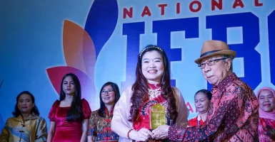 Pengusaha Anita Feng Dianugerahi Sebagai Srikandi Wirausaha Indonesia 2023