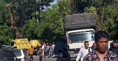 Kronologis Kecelakaan di Pidie, 4 Kendaraan Terlibat Termasuk Truk Tronton