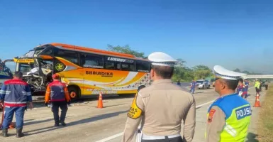 Kecelakaan di Tol Batang, 1 Orang Tewas dan 2 Lainnya Luka