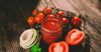 Rutin Minum Jus Tomat Setiap Pagi Saat Perut Kosong, Khasiatnya Dahsyat