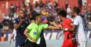 Persik Kediri Tanpa 2 Pemain Inti Melawan PSM Makassar