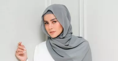 Olla Ramlan Blak-blakan Respons Kabar Soal Buka Hijab: Manusia Enggak Pernah Tahu