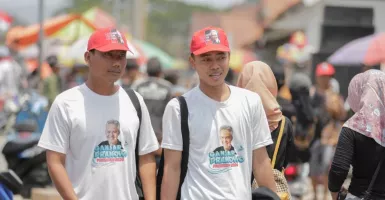 Kehadiran KNP Dukung Ganjar Bikin Pesta Laut Nadran di Cirebon Meriah