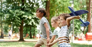 4 Cara Membuat Anak Hiperaktif Bisa Lebih Tenang Tanpa Paksaan