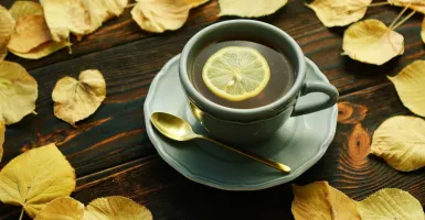 Khasiat Minum Kopi Campur Lemon Ternyata Dahsyat untuk Kesehatan, Coba Buktikan, yuk!