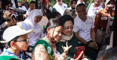 Hasto Ungkap Pembicaraan saat Megawati Bertemu Khofifah Indar Parawansa