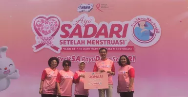 Charm All Out Dukung Wanita Terbebas dari Kanker Payudara