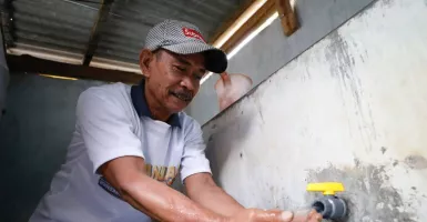 Ganjar Sejati Alirkan Air Bersih ke 25 KK Sukabumi yang Kekeringan