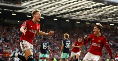 Menang Dramatis, Manchester United Ukir Sejarah di Luar Nalar