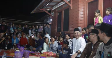 Ganjar Pranowo Menginap di Rumah Warga Desa Menjelang Pilpres 2024