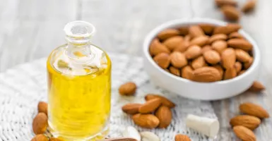 Cara Menggunakan Minyak Almond untuk Pertumbuhan Rambut