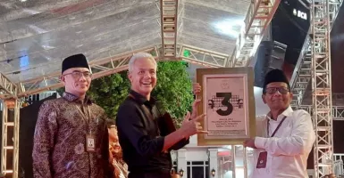 Ganjar Pranowo Tetap Optimistis Menang di Medan Meski Bobby Nasution Dipecat