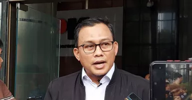 KPK Panggil 2 eks Direktur Pertamina Terkait Kasus Korupsi Pengadaan LNG