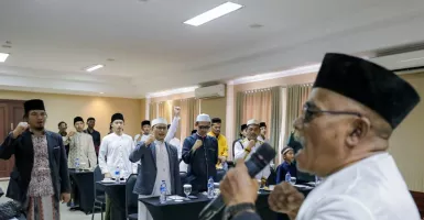 Punya Pengalaman Pemerintahan, Ganjar-Mahfud Didukung Dai Muda Banten