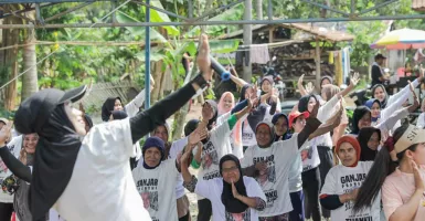 Jaga Kebugaran Tubuh, Ratusan Lansia Banten Lakukan Senam Sehat Bersama