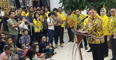 Airlangga Hartarto Pastikan Khofifah Menangkan Prabowo Subianto di Jawa Timur
