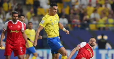 Al Nassr Dikasih Penalti, Ronaldo Lakukan Aksi Terpuji