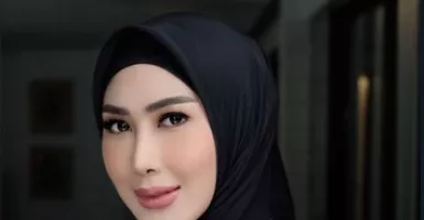 Tren 2024: Coba Yuk Makeup Flawless dari MUA Aditya Saputra