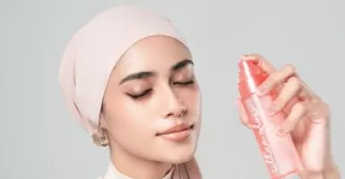 Pakai Vitamin Setting Spray Ultra Glow MS Cosmetic, Nggak Bakal Insecure Lagi