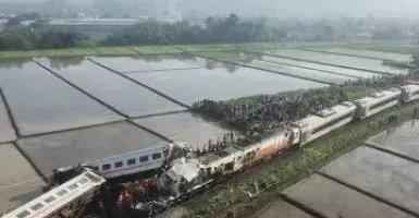 Jalur Kereta Api Kecelakaan di Bandung Sudah Bisa Dilalui, Kecepatan Maksimal 20 Km/Jam