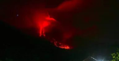 Tetap Waspada! Aliran Lava Erupsi Gunung Lewotobi Laki-Laki Meluncur 3 Km ke Timur Laut