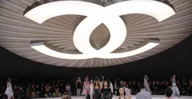 3 Hal Paling Mengagumkan yang Ditampilkan Rumah Mode Chanel dalam Spring Couture Show