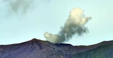 Erupsi Gunung Marapi, Bukittinggi Diguyur Hujan Abu Vulkanik