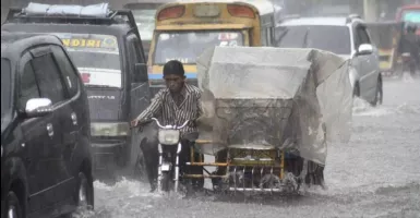 BMKG: Waspada Hujan Lebat di 9 Provinsi di Indonesia
