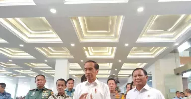 Respons Pernyataan Hasto Kristiyanto, Jokowi: Tanyakan ke Beliau di PDIP
