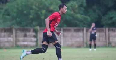 Masih Cedera Lutut, Hansamu Yama Absen di Big Match Persija Lawan Persib