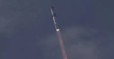 Hampir Selesaikan Uji Penerbangan Megaroket, SpaceX Kehilangan Pesawat Ruang Angkasa